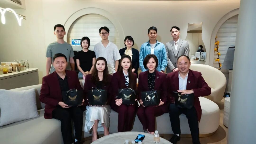 第7期校友大讲堂：走进Airlee爱尔丽医美